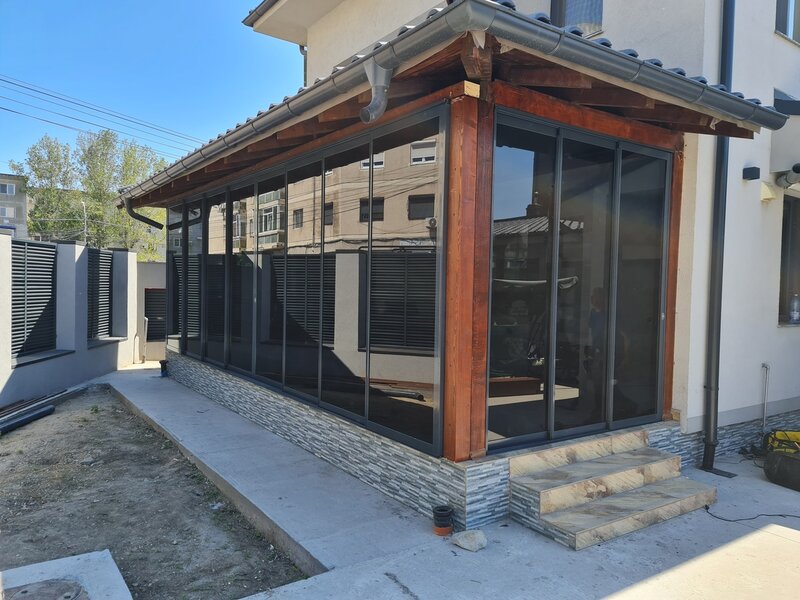 Transforma terasa intr-un spatiu confortabil, utilizabil tot anul